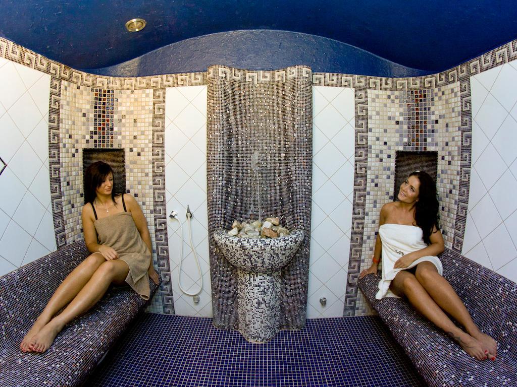 Hotel Olimp Business & Spa Wejherowo Esterno foto
